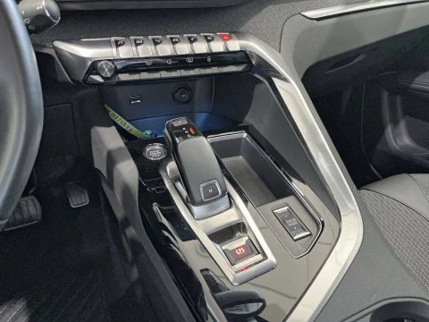 Peugeot 3008 1.5 BlueHDi 96kW S&S Allure Pack EAT8