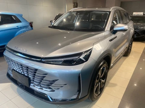 BAIC X75 ROYAL