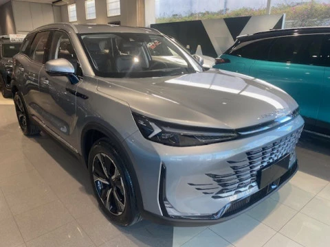 BAIC X75 ROYAL