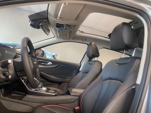 BAIC X75 ROYAL