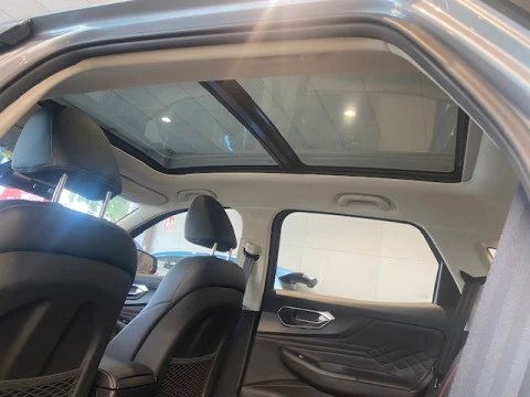 BAIC X75 ROYAL