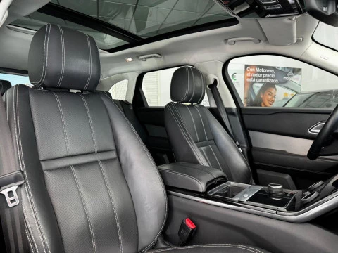 Land Rover Range Rover Velar 2.0 D180 132kW R-Dynamic S 4WD Auto