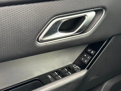 Land Rover Range Rover Velar 2.0 D180 132kW R-Dynamic S 4WD Auto