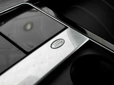 Land Rover Range Rover Velar 2.0 D180 132kW R-Dynamic S 4WD Auto