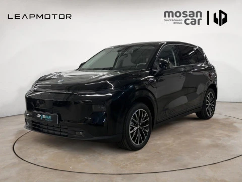 Leapmotor B10 B10 REEV 18.8 kWh Design Auto