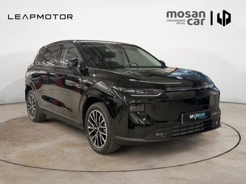 Leapmotor B10 B10 REEV 18.8 kWh Design Auto