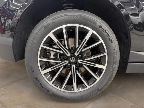 Leapmotor B10 B10 REEV 18.8 kWh Design Auto