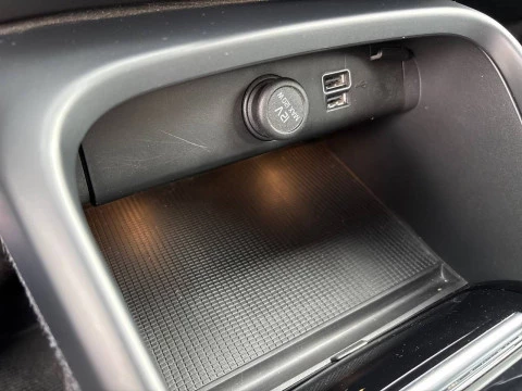 Volvo XC40 1.5 T2 R-Design Auto