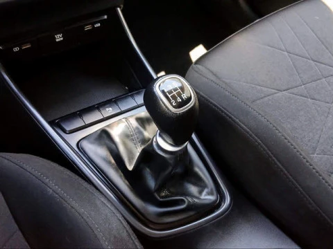 Hyundai Bayon 1.2 MPI Maxx 62 kW (84 CV)