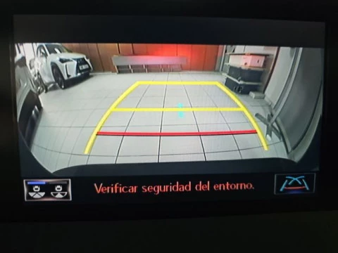Lexus UX 2.0 250h Business