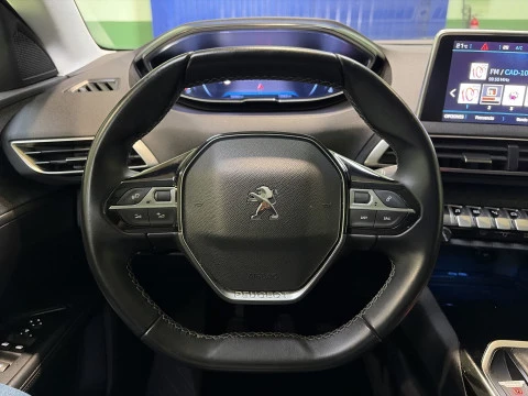 Peugeot 5008 BlueHDi 130 SANDS Allure 96 kW (130 CV)