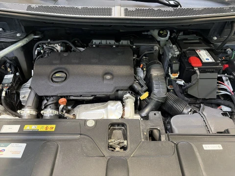 Peugeot 5008 BlueHDi 130 SANDS Allure 96 kW (130 CV)
