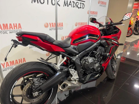 Honda CBR 650 R R