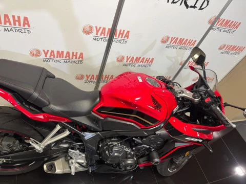 Honda CBR 650 R R