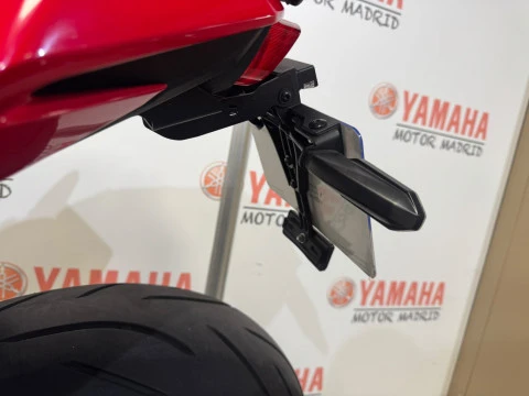 Honda CBR 650 R R