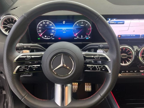 Mercedes-Benz GLA 200 d