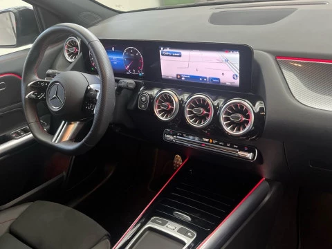 Mercedes-Benz GLA 200 d