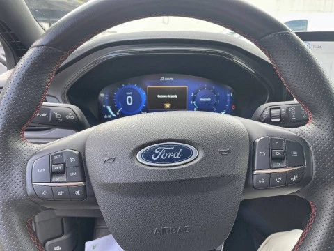 Ford Focus 1.0 Ecoboost MHEV 92kW ST-Line