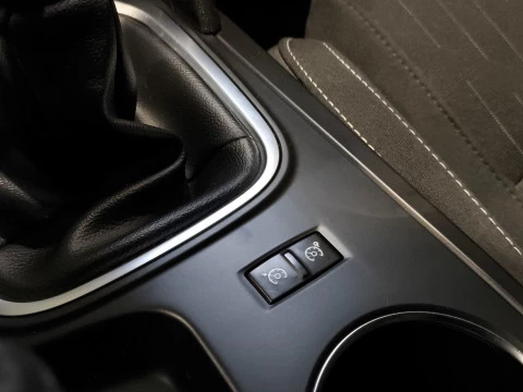 Renault Megane Limited Blue dCi 85 kW (115 CV)