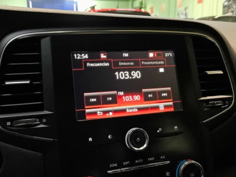 Renault Megane Limited Blue dCi 85 kW (115 CV)