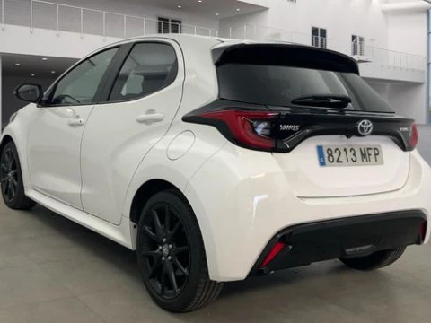 Toyota Yaris 1.5 120H Style Plus
