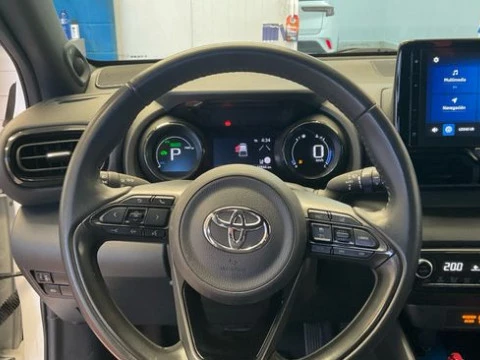 Toyota Yaris 1.5 120H Style Plus