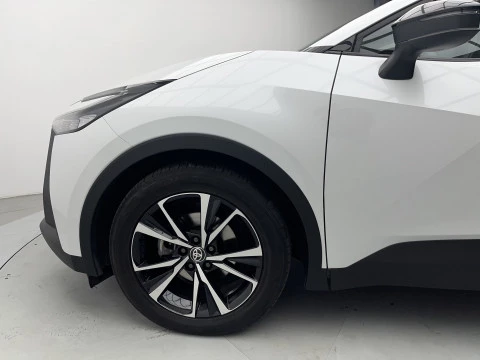 Toyota C-HR 1.8 140H Advance