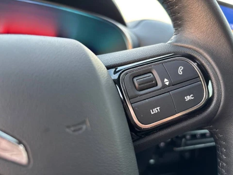 Citroën C5 Aircross Hybrid 225 e-EAT8 Shine Pack Citroën C5 Aircross Hybrid 225 e-EAT8 Shine Pack