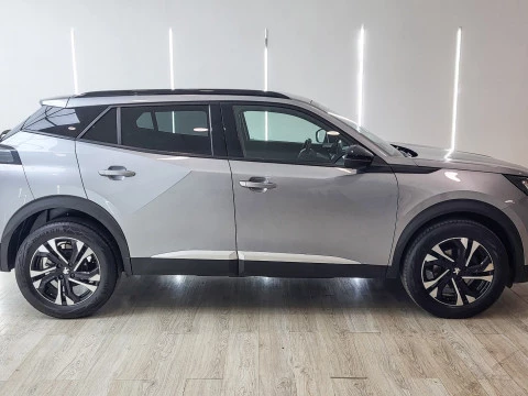 Peugeot 2008 Allure Puretech 100 S&S 6 Vel. MAN