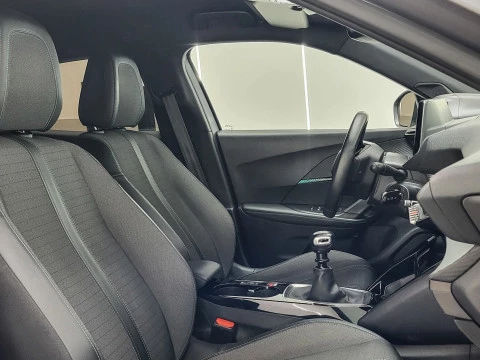 Peugeot 2008 Allure Puretech 100 S&S 6 Vel. MAN