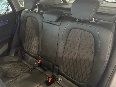 BMW X1 sDrive18d Business 110 kW (150 CV)