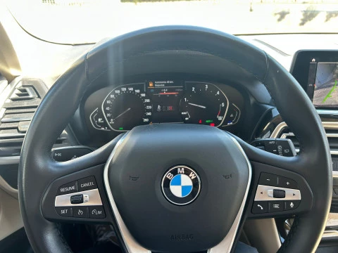BMW X3 sDrive18d xLine