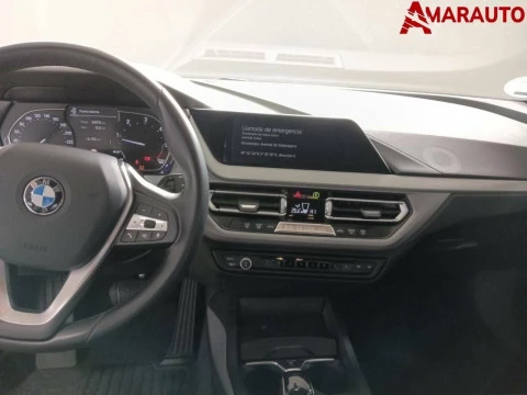 BMW Serie 1  118d  Auto. Business