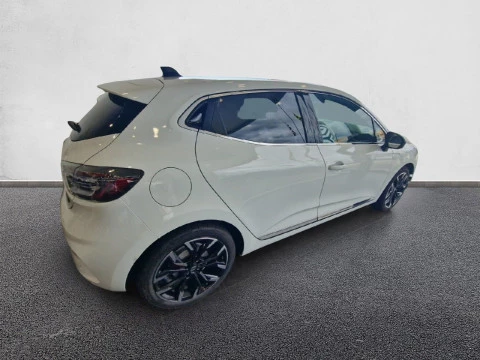 Renault Clio Techno full hybrid E-Tech 145 (103Kw)