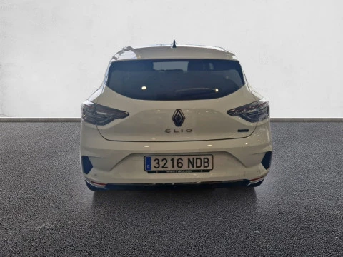 Renault Clio Techno full hybrid E-Tech 145 (103Kw)