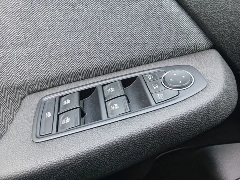 Renault Clio Techno full hybrid E-Tech 145 (103Kw)