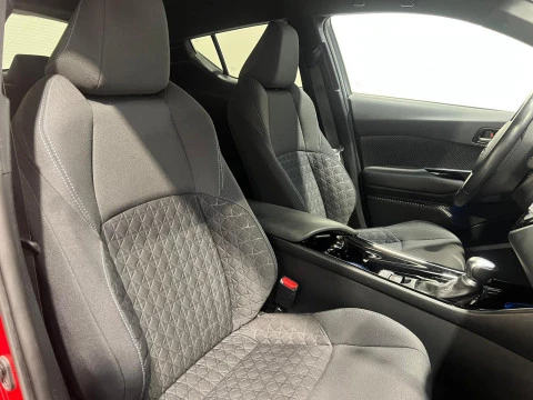 Toyota C-HR 1.8 125H Advance