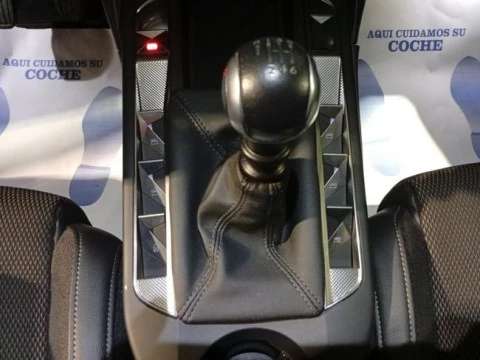 DS 3 Crossback BlueHDi 81 kW Manual SO CHIC