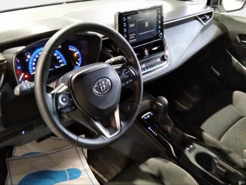 Toyota Corolla 1.8 125 Híbrido Active Tech E-CVT 90 kW (122 CV)