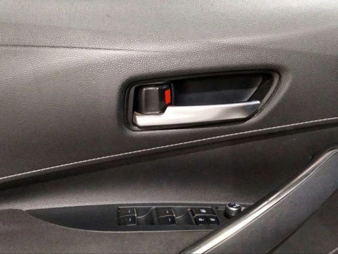 Toyota Corolla 1.8 125 Híbrido Active Tech E-CVT 90 kW (122 CV)