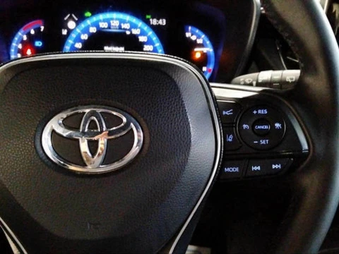 Toyota Corolla 1.8 125 Híbrido Active Tech E-CVT 90 kW (122 CV)