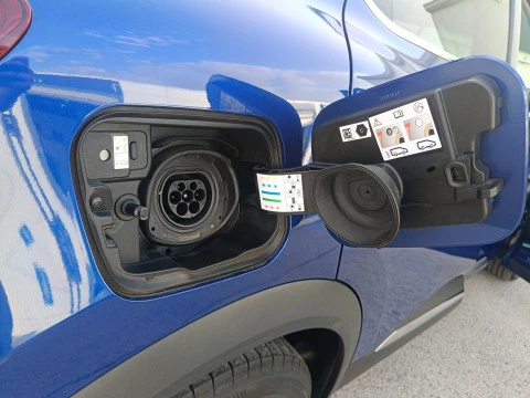 Renault Captur  E-TECH Hibrido Enchufable Fast Track 117kW