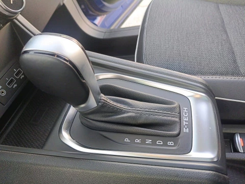 Renault Captur  E-TECH Hibrido Enchufable Fast Track 117kW