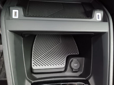 Citroën C4 1.2 PURETECH 130 S&S FEEL PACK 5P