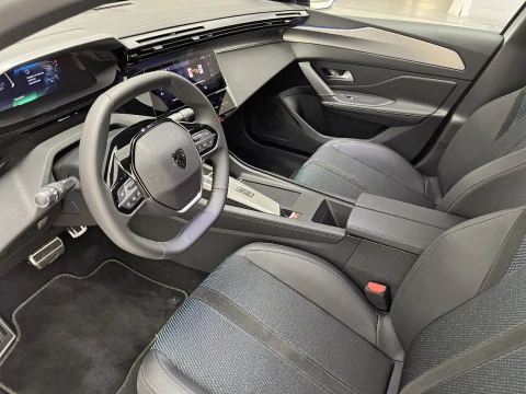 Peugeot 308 Nuevo  5p First Edition Eléctrico 156 (115 Kw)