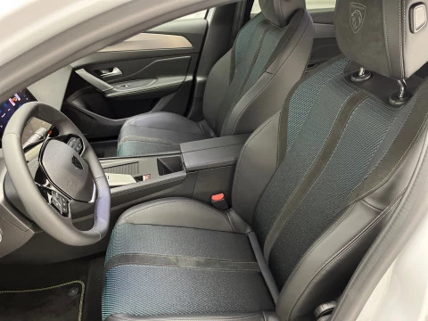 Peugeot 308 Nuevo  5p First Edition Eléctrico 156 (115 Kw)