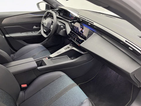 Peugeot 308 Nuevo  5p First Edition Eléctrico 156 (115 Kw)