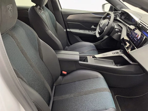 Peugeot 308 Nuevo  5p First Edition Eléctrico 156 (115 Kw)