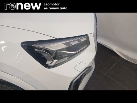 Audi Q2  Diesel  30 TDI S line 85kW