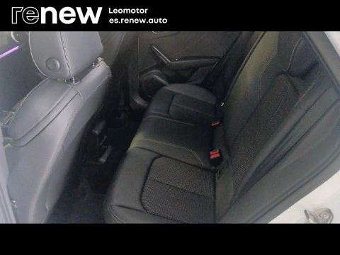 Audi Q2  Diesel  30 TDI S line 85kW